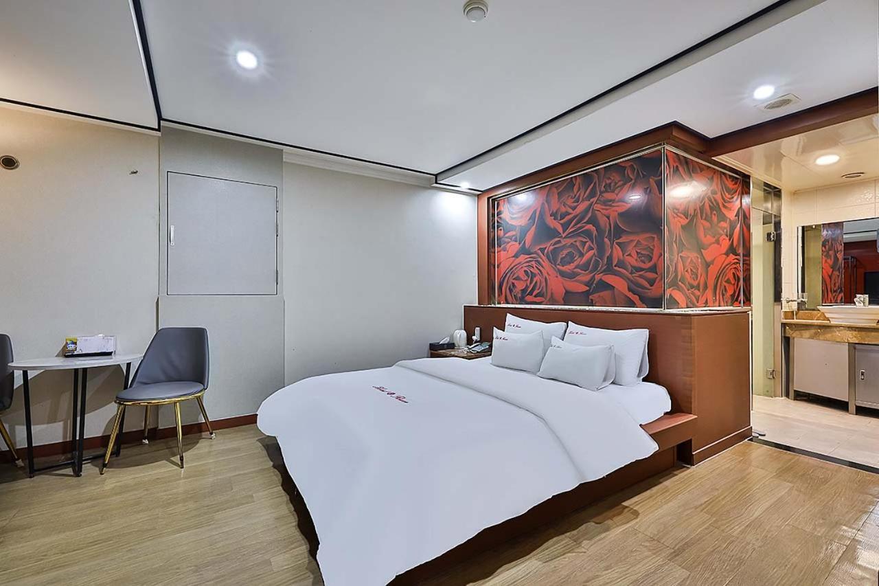 Flower Hotel Сеул Екстер'єр фото